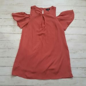 Love Reign dusty rose cold shoulder flutter sleeve trapeze dress size small